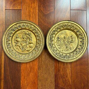 Vintage Pair England Peerage Brass Hanging Wall Plates Pub Scenes Embossed 12''